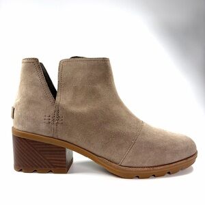 Sorel Suede Ankle Booties Sz 10 Taupe Block Heel Lug Sole